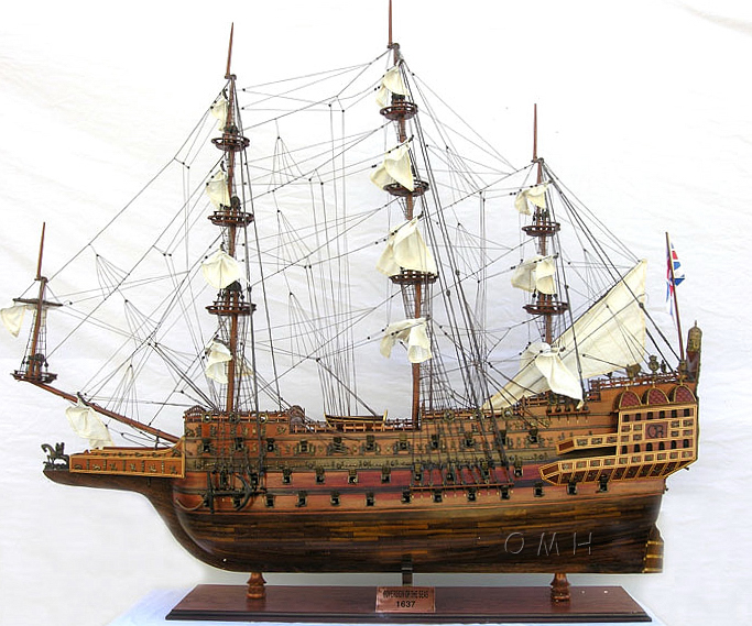 Old Modern Handicrafts - Fully Assembled HMS Sovereign of The Seas XL with Display Case (No Glass) - 65 x 23 x 75 Inches