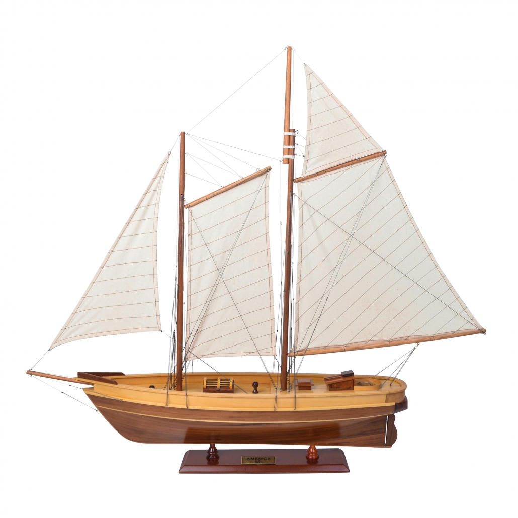 Authentic Models - America Yacht Model Small