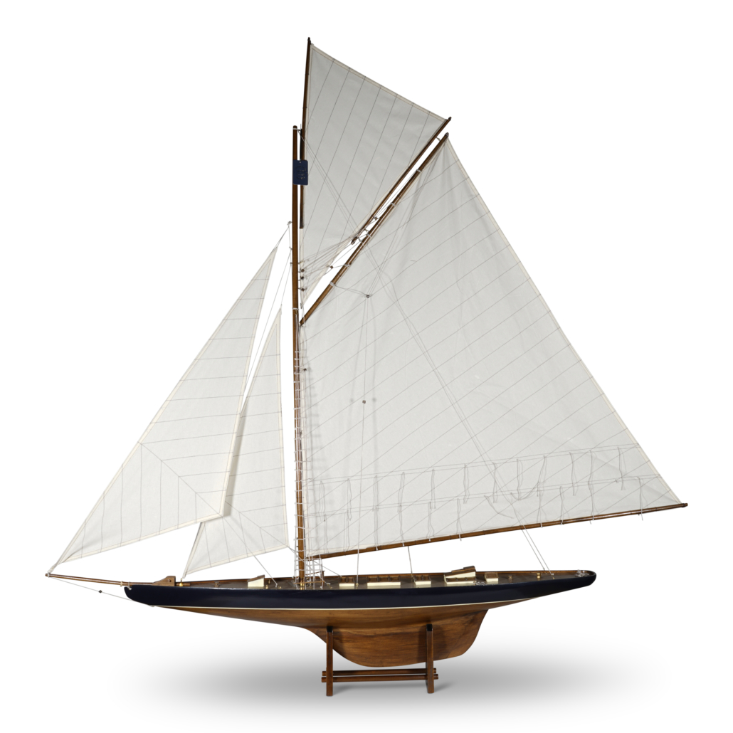 Authentic Models - America's Cup Columbia 1901 Yacht Model