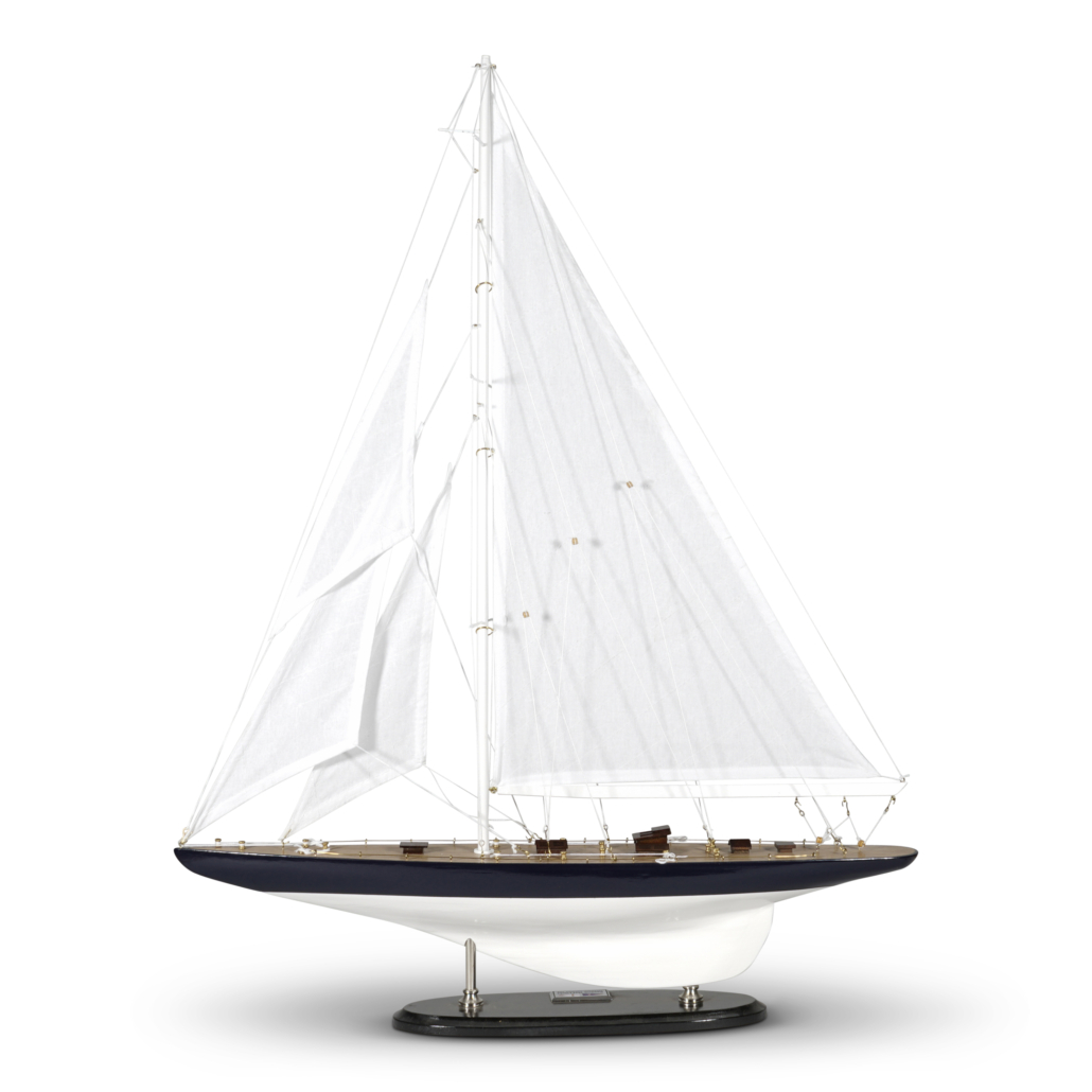 Authentic Models - J-Yacht 'Rainbow'