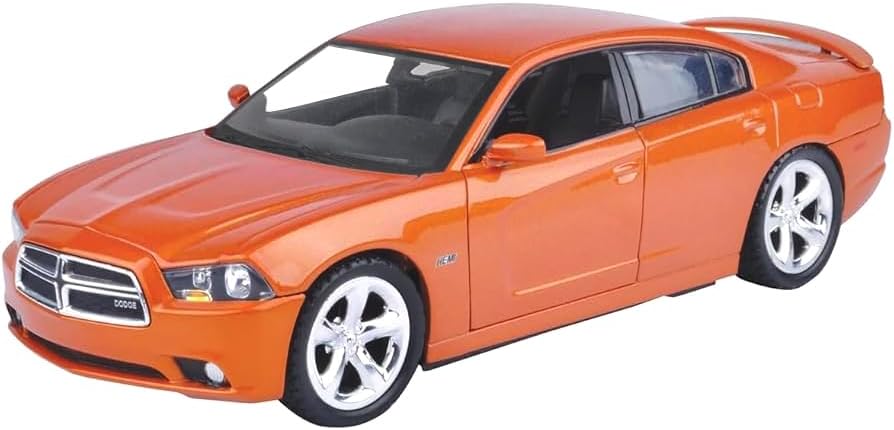 Motormax - 2011 Dodge Charger R/T Hemi Metallic Orange 1/24 Diecast Model Car