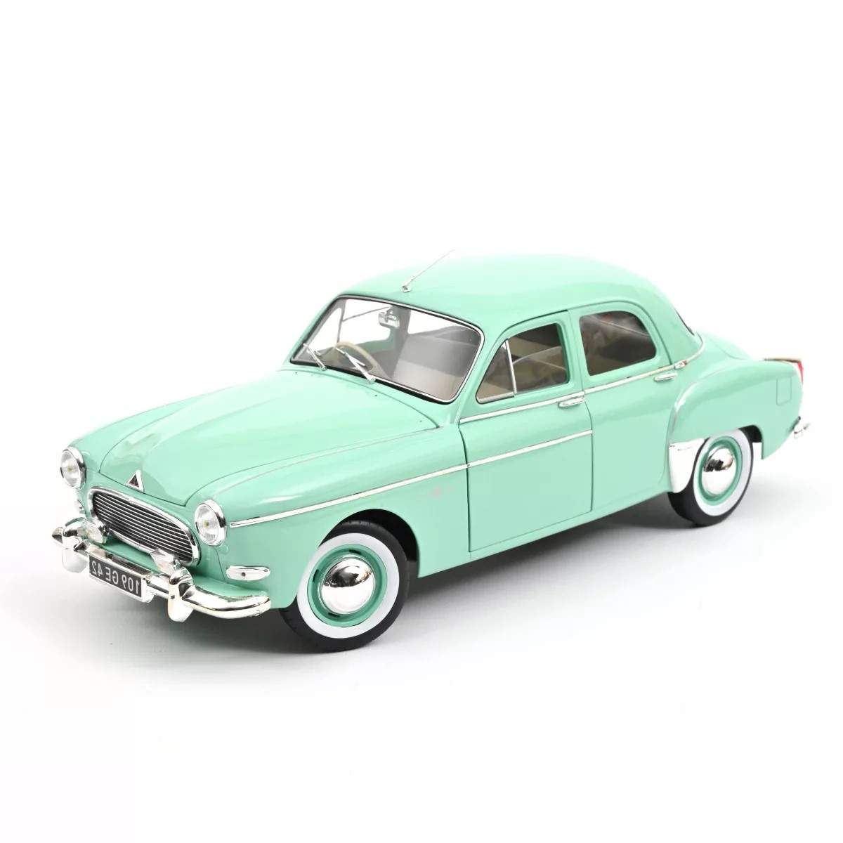 Norev -1959 Renault Fregate Erin Green 1/18 Diecast Scale Car Model