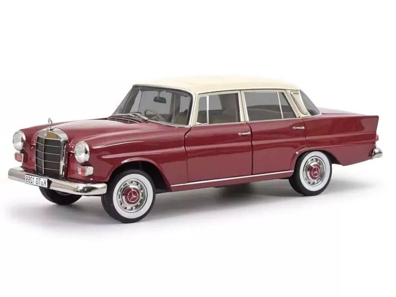 Norev - 1966 Mercedes-Benz 200 Top 1:18 Diecast Scale Model Car - Red with Beige