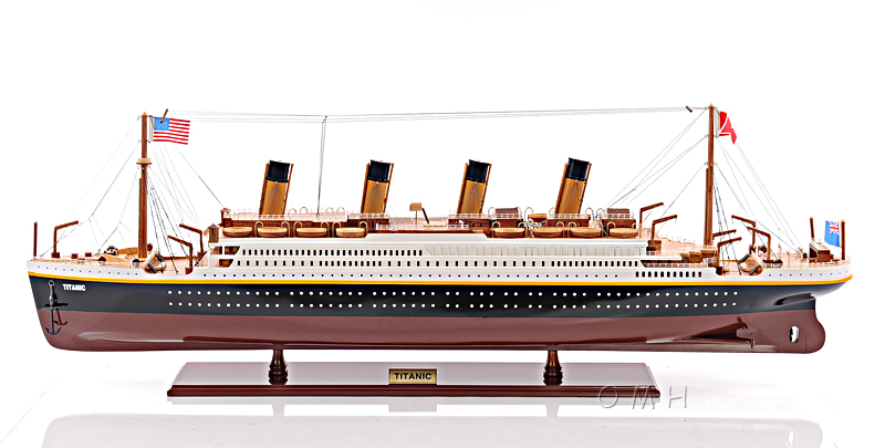 Old Modern Handicrafts - C013, Titanic Painted Medium, 32 X 4 X 11 Inches - Multicolored