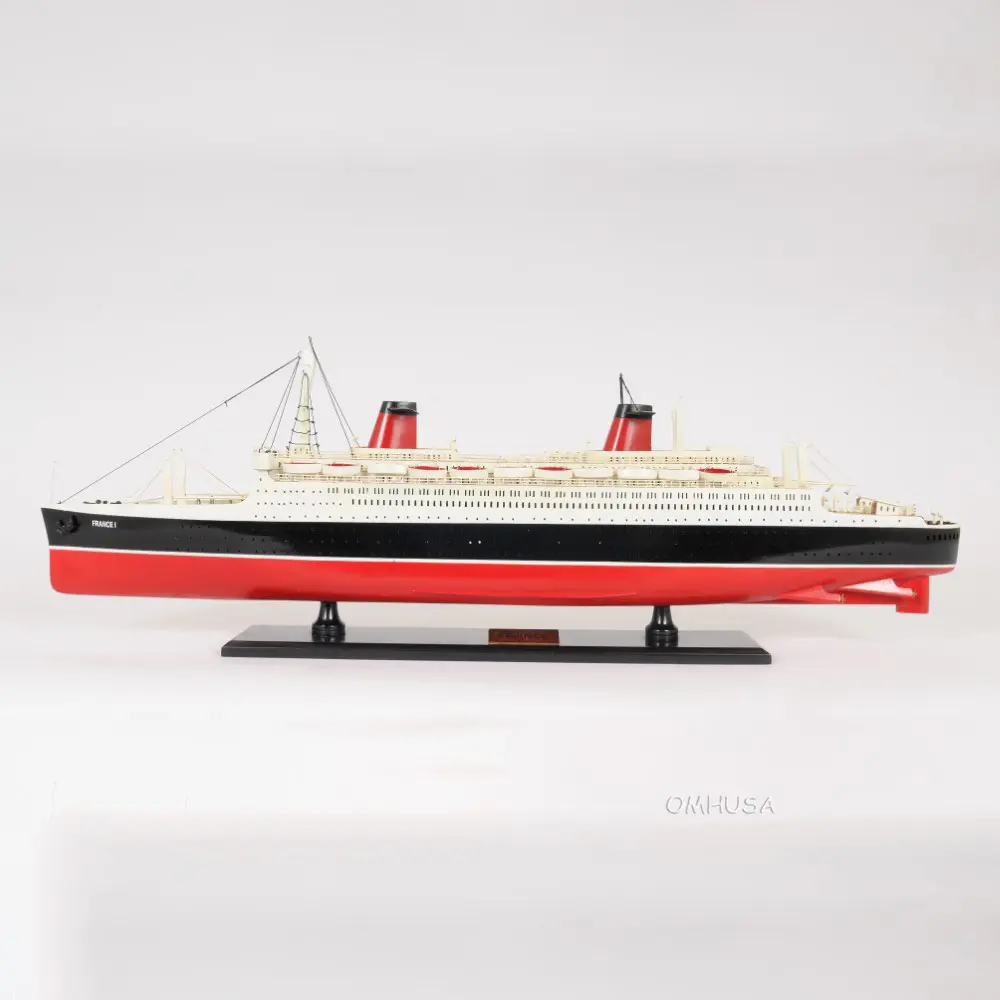 Old Modern Handicrafts - C018, Ss France Painted, 32 x 4 x 11 Inches - Multicolored